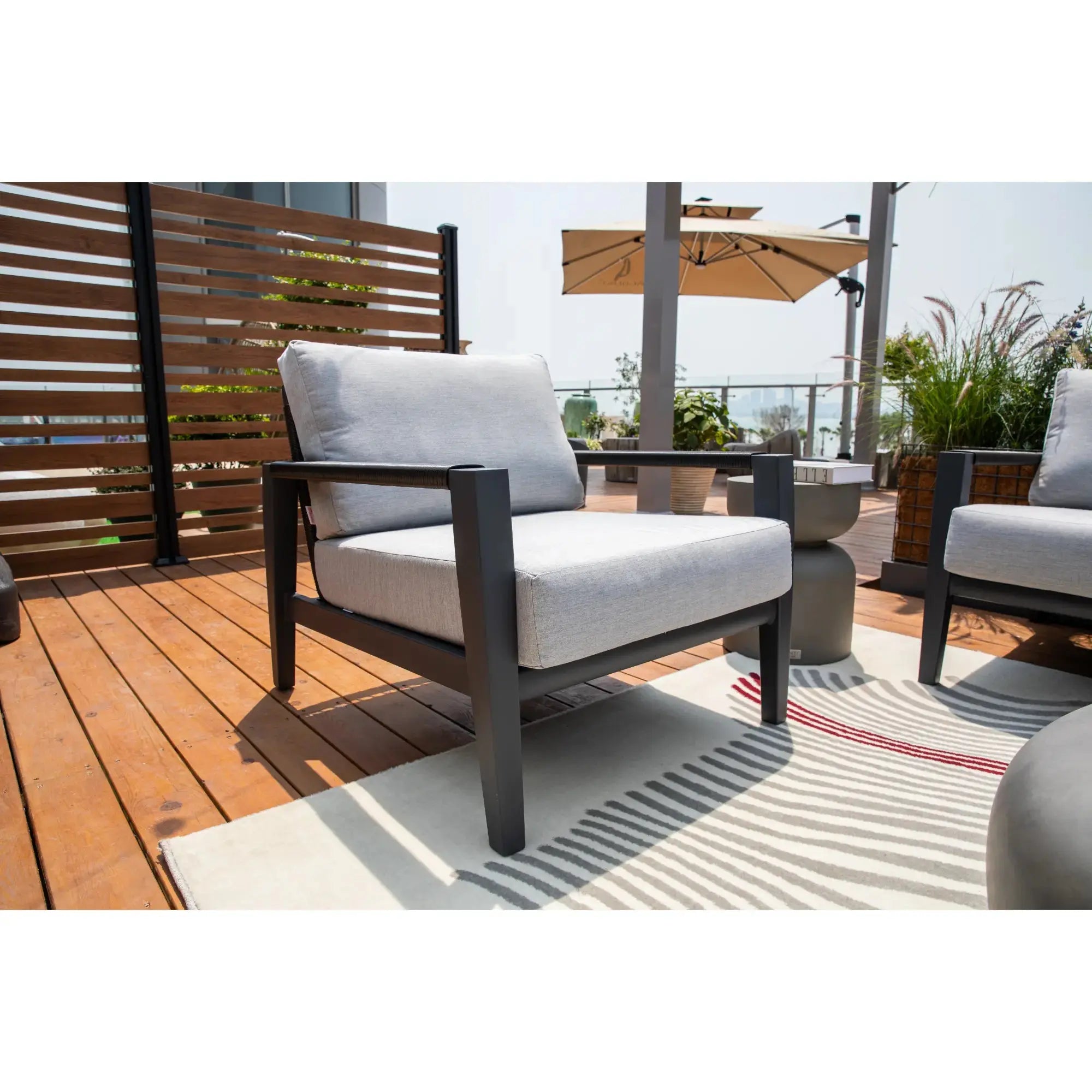 Laguna Lounge Chair (OS2506S) - Elementi Elementi