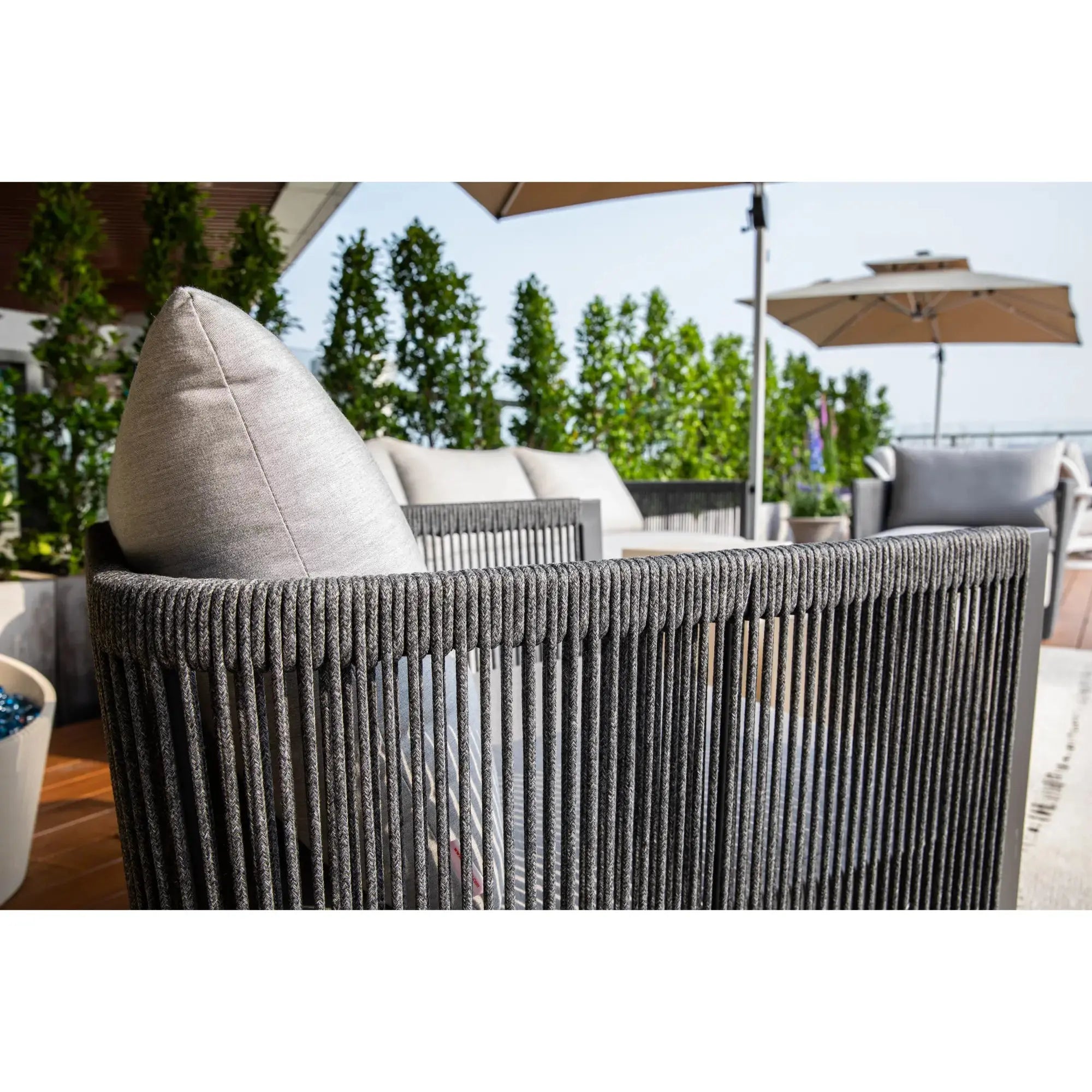 Capri Swivel Chair (OS2503W) - Elementi Elementi
