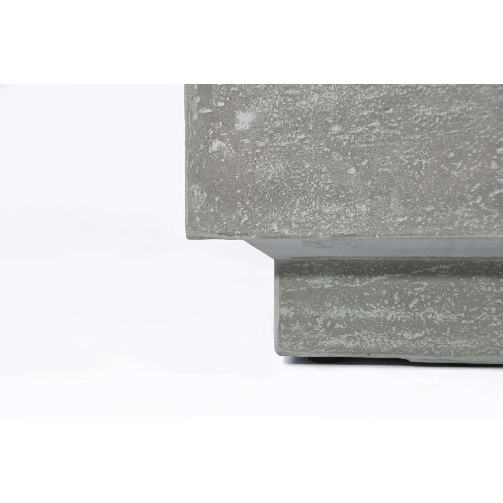 Manhattan 36″ Square Concrete Gas Fire Table – Elementi