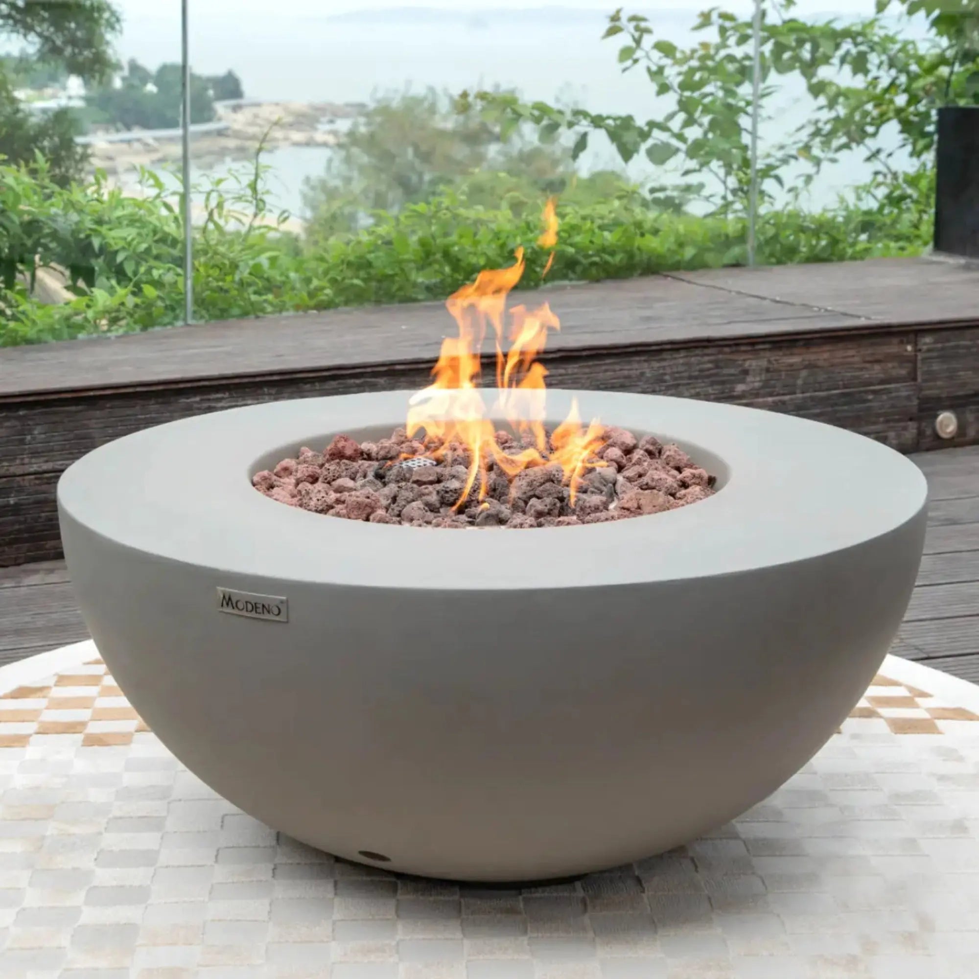 Roca 34" Round Concrete Gas Fire Table - Modeno Modeno