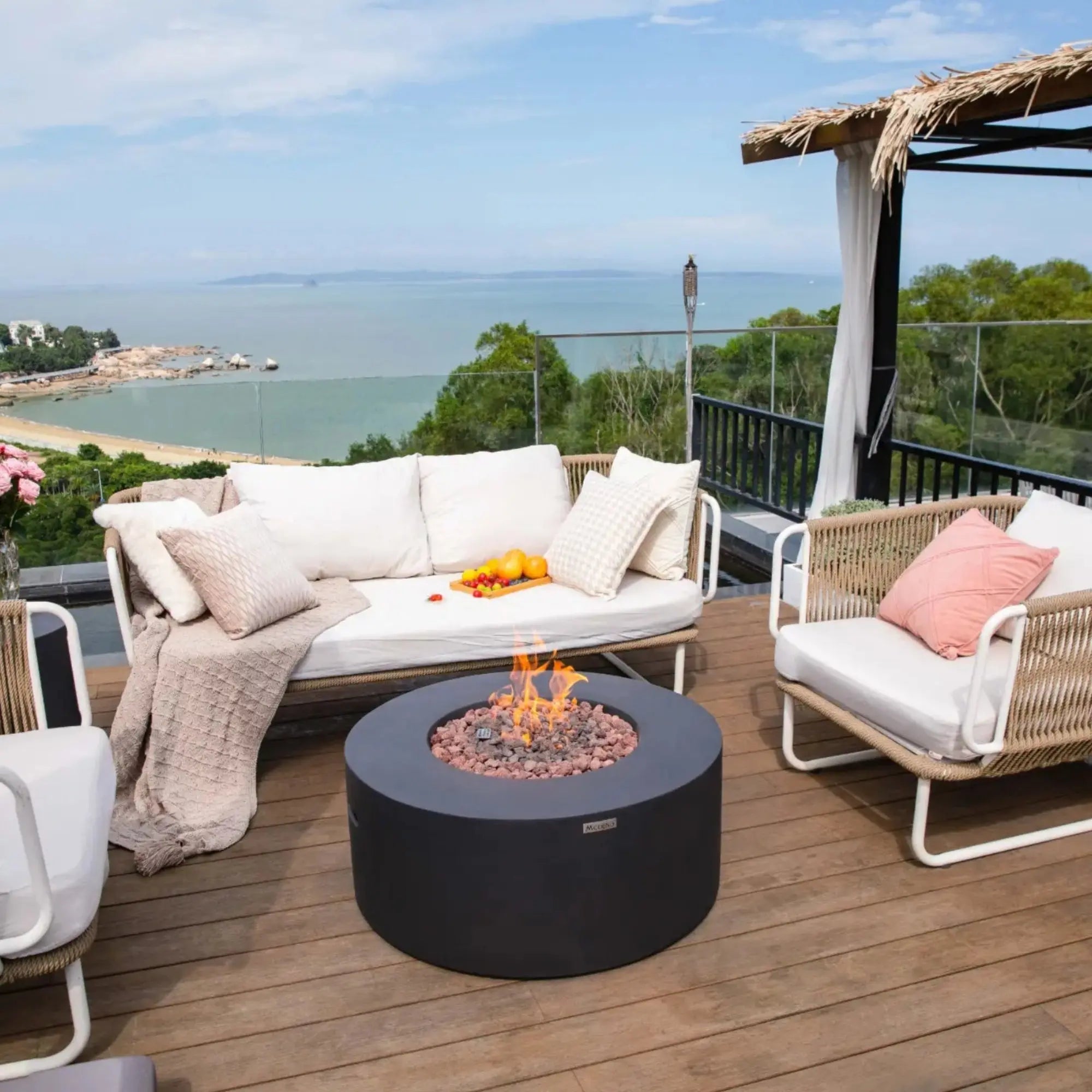 Venice 34" Round Concrete Gas Fire Table - Modeno Modeno