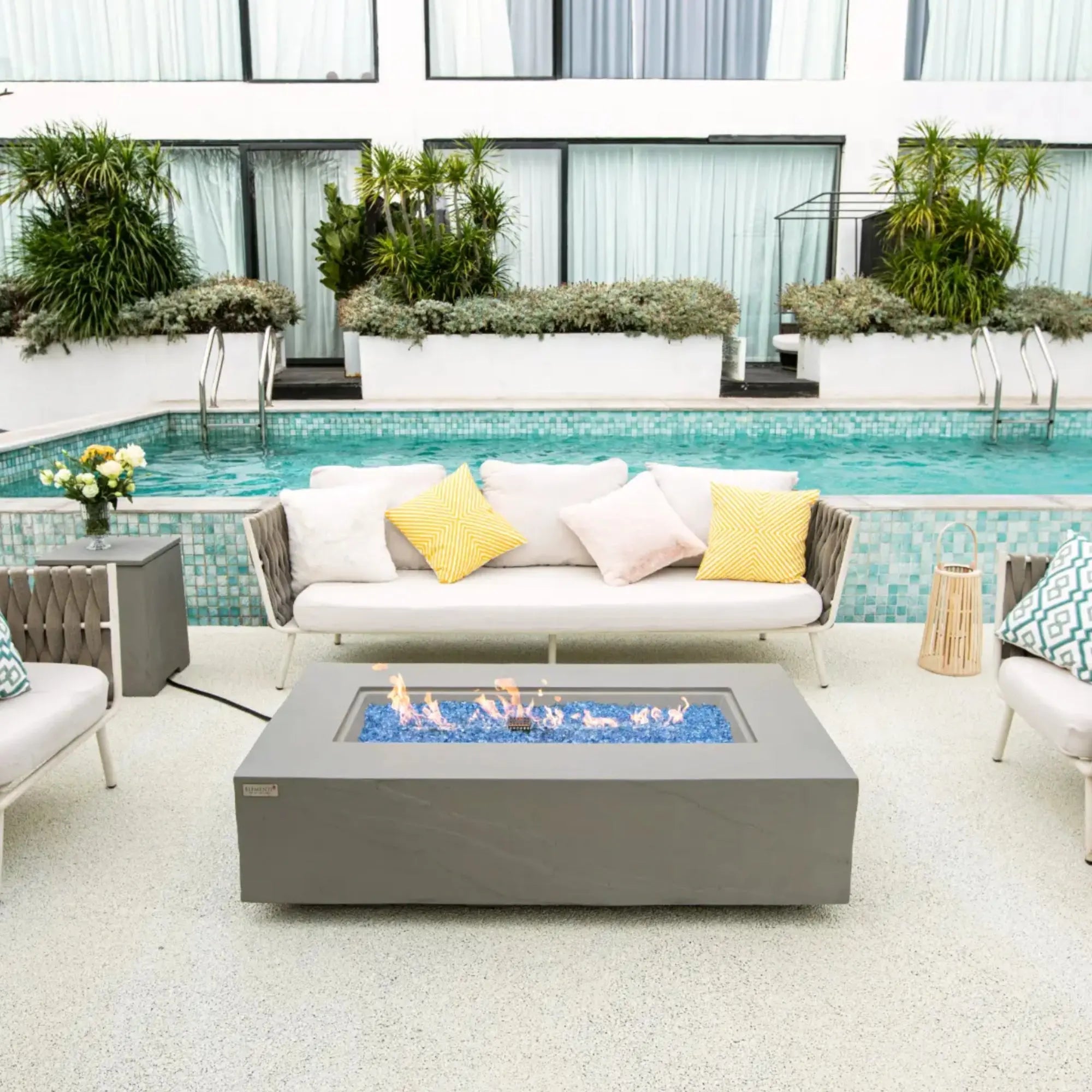 Meteora 56″ Rectangular Concrete Gas Fire Table – Elementi Plus Elementi