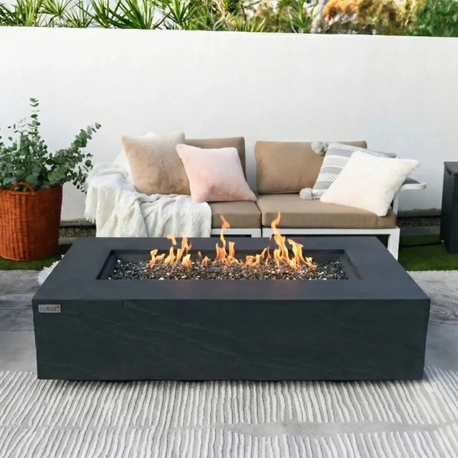Cape Town 56″ Rectangular Concrete Gas Fire Table – Elementi Plus Elementi