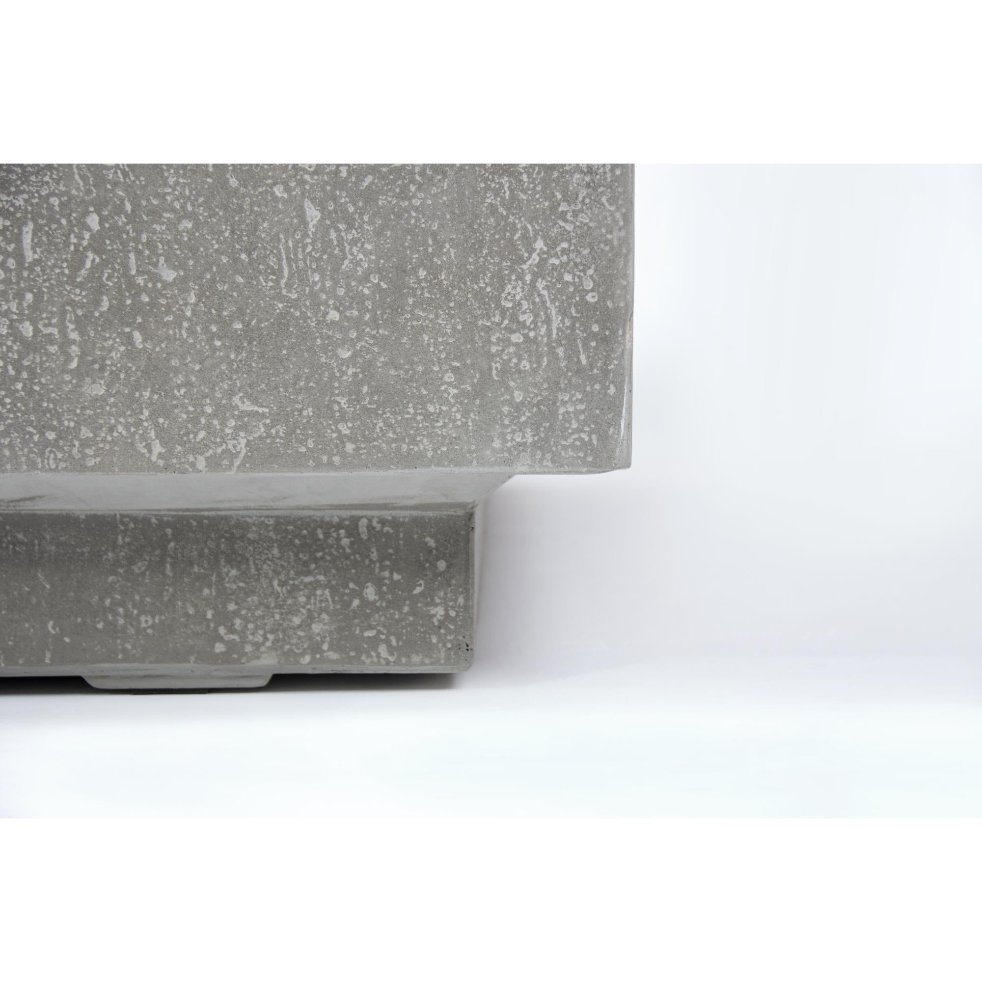 Victoria 40″ Square Concrete Gas Fire Table – Elementi Plus