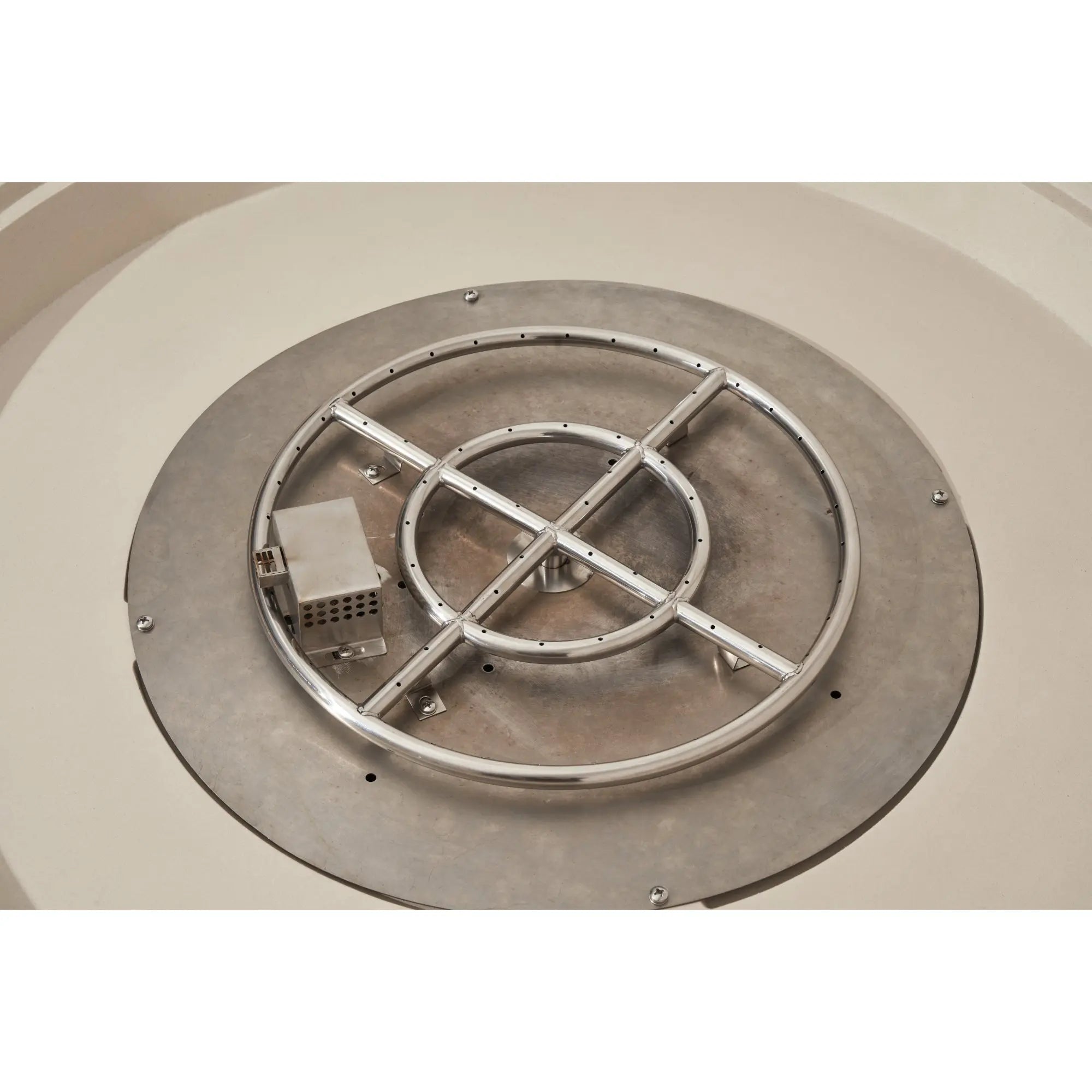 Rose Bowl 48″ Round Concrete Gas Fire Pit – Elementi Pro 100K Elementi