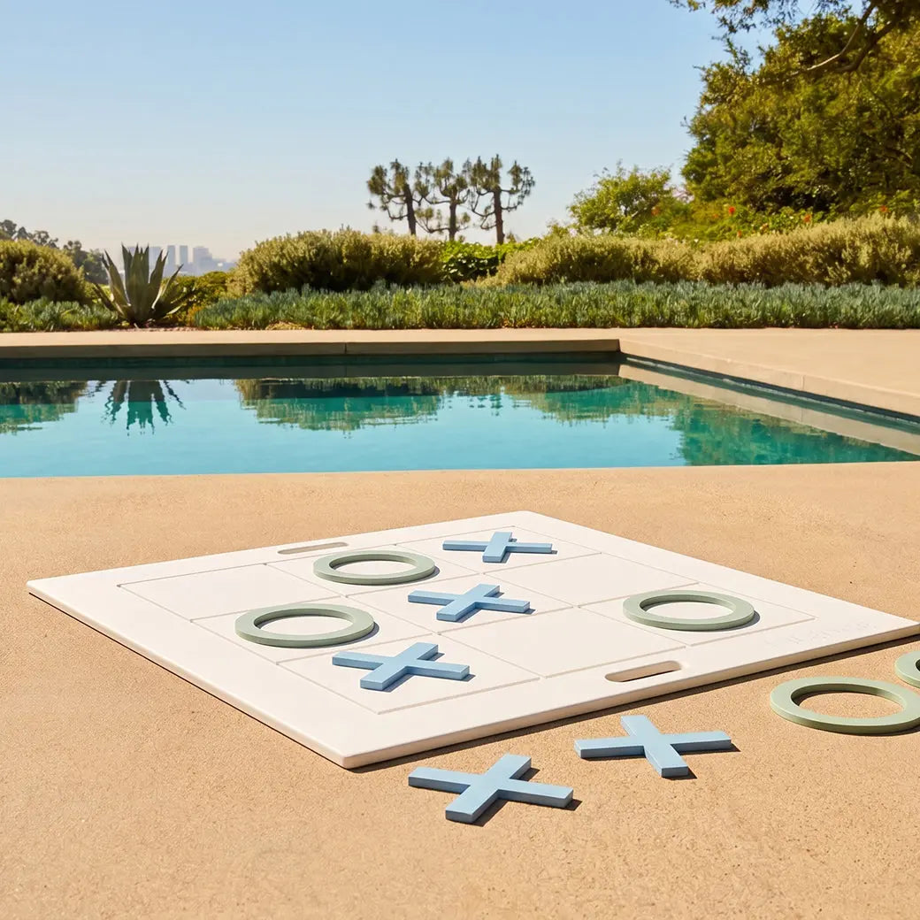 Ledge Lounger Giant Checkers & Tic Tac Toe Resin Outdoor Game - view 4