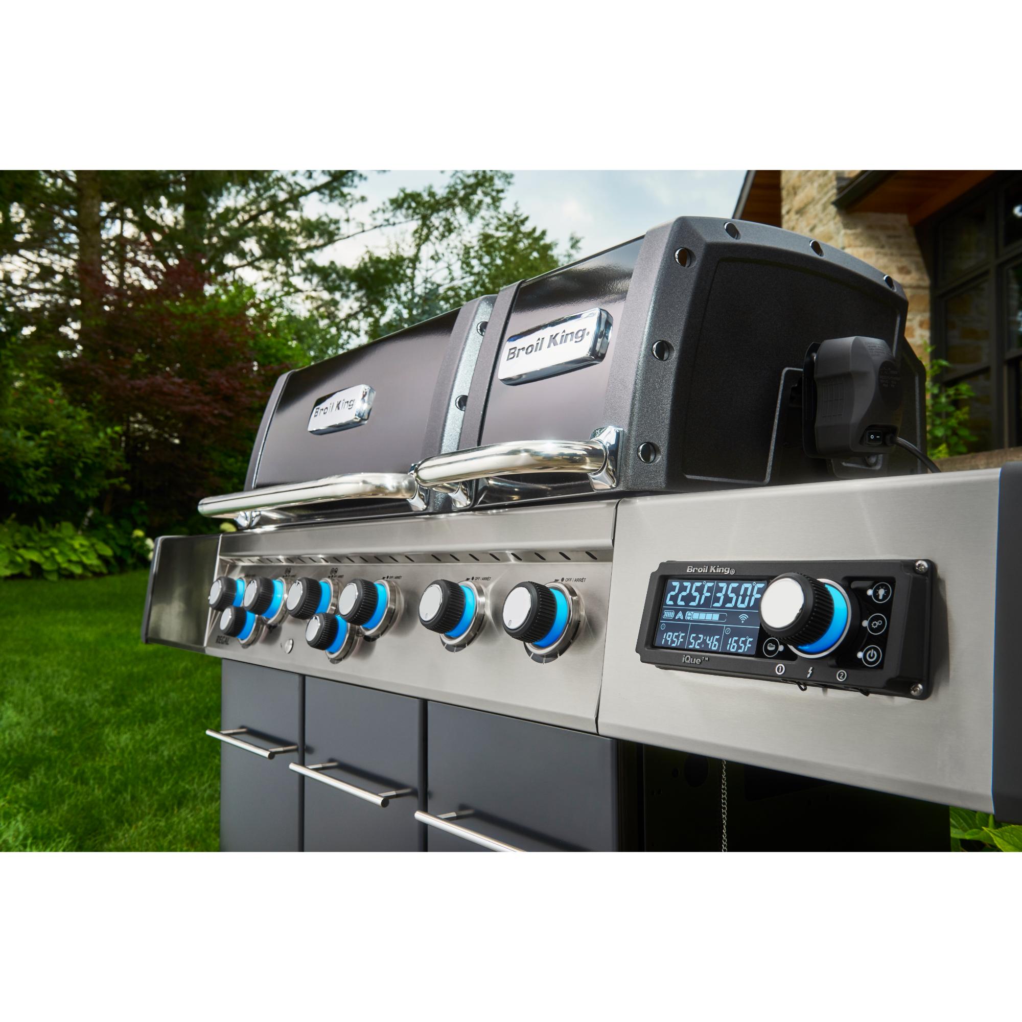 Broil King Regal Q 690 Pro IR Wi-Fi Enabled 6-Burner Gas Grill with Infrared Side Burner & Rotisserie