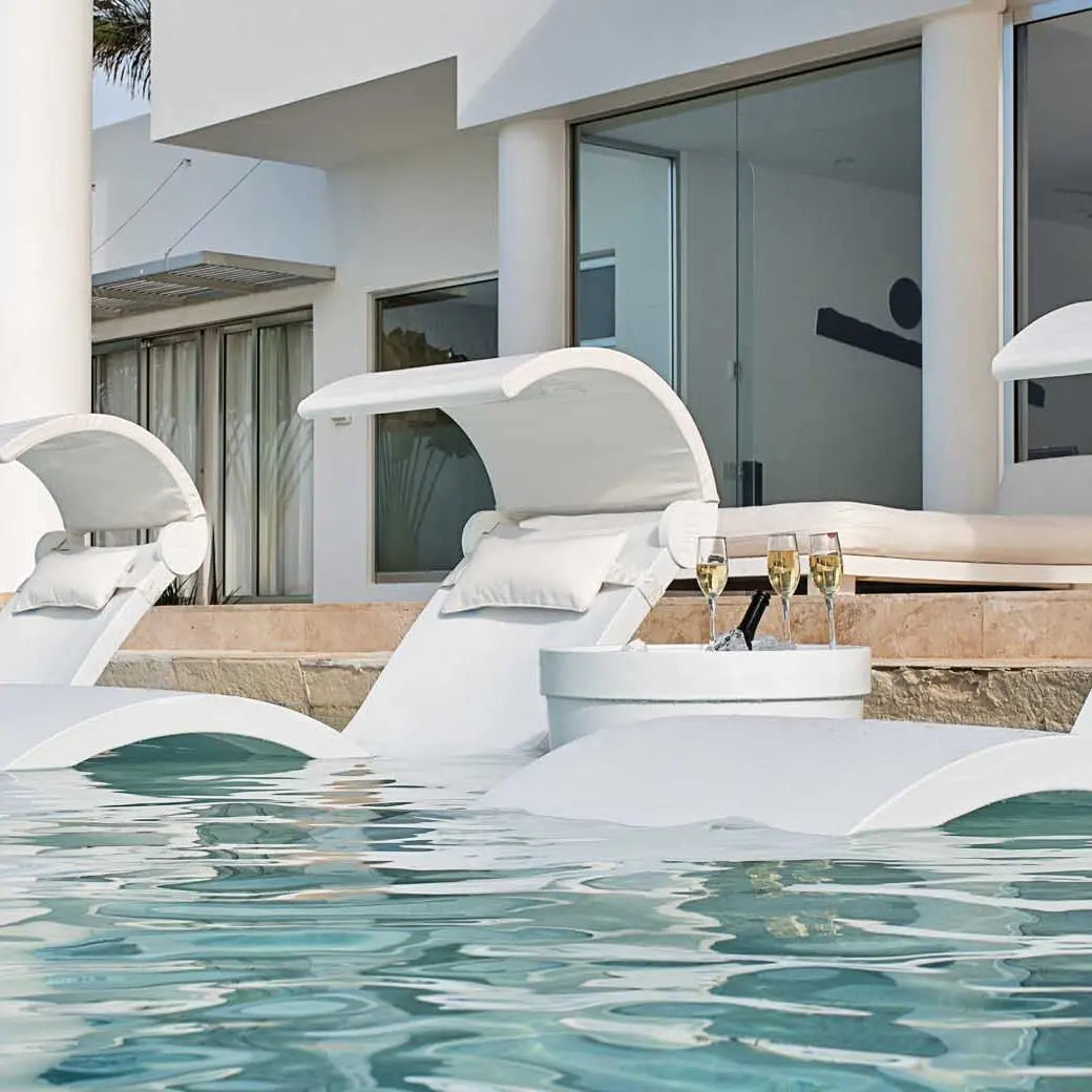 Ledge Lounger Signature Ice Basin 22" Resin In-Pool Ice Bin & Umbrella Base - view 3