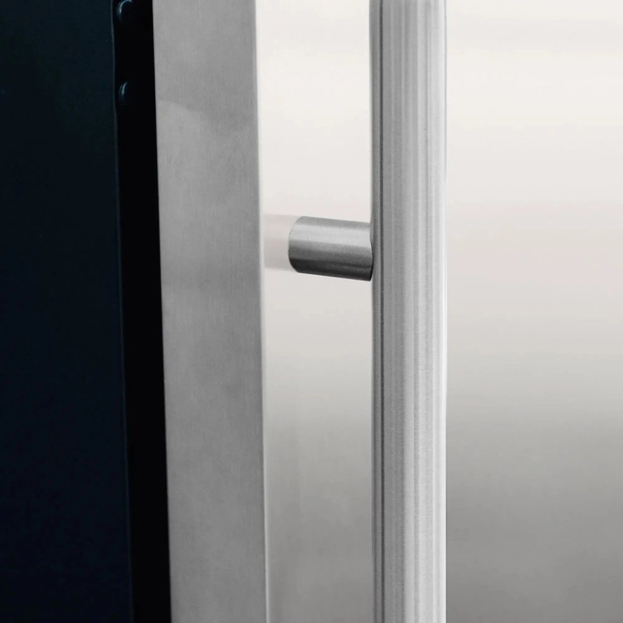 Summerset 24" 5.1 Cu. Ft. Outdoor Rated Refrigerator — Stainless Steel Door, 161-Can capacity | RFR-24S-A Summerset