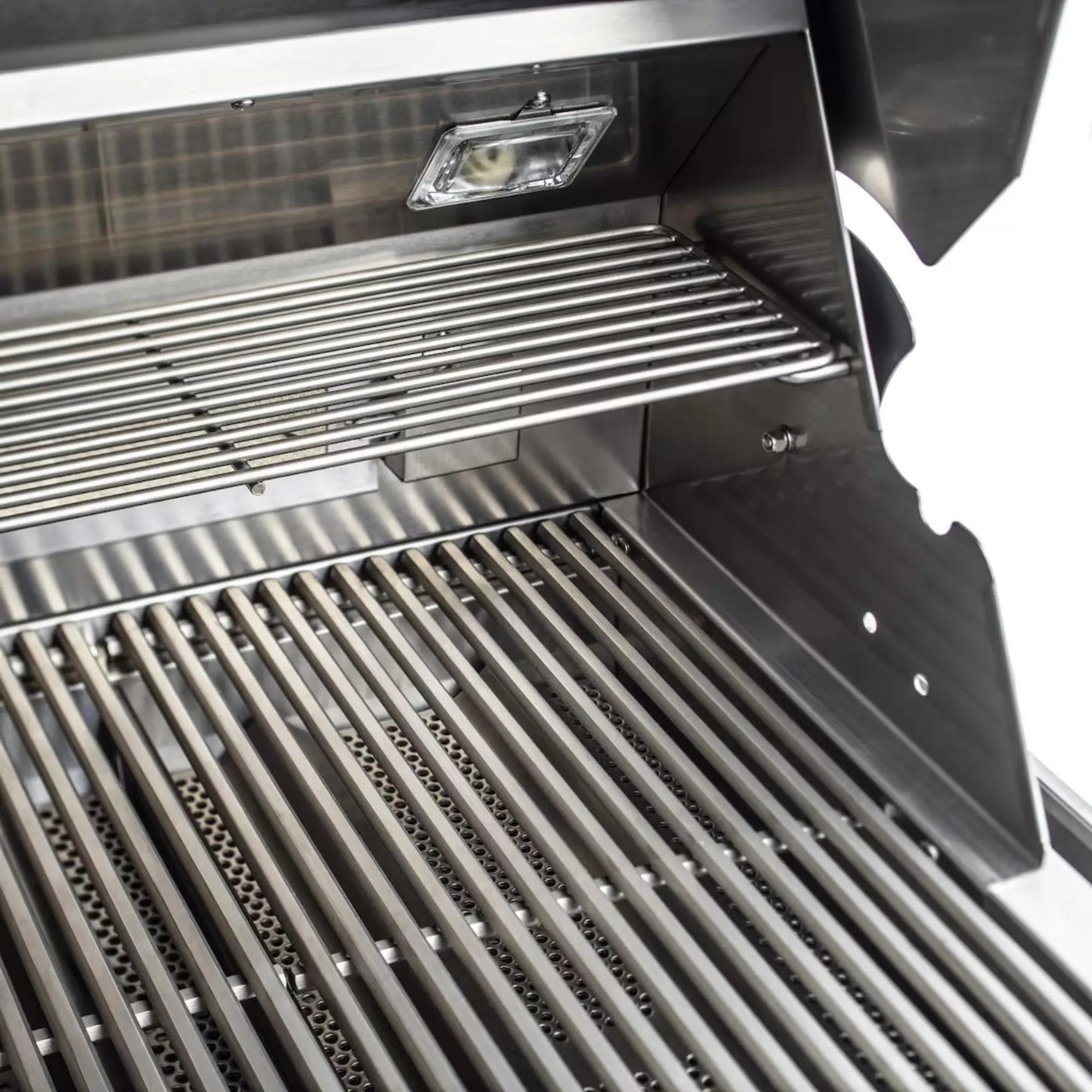 Blaze Professional LUX 34-Inch 3-Burner Natural Gas Built-In Grill – BLZ-3PRO-NG Blaze