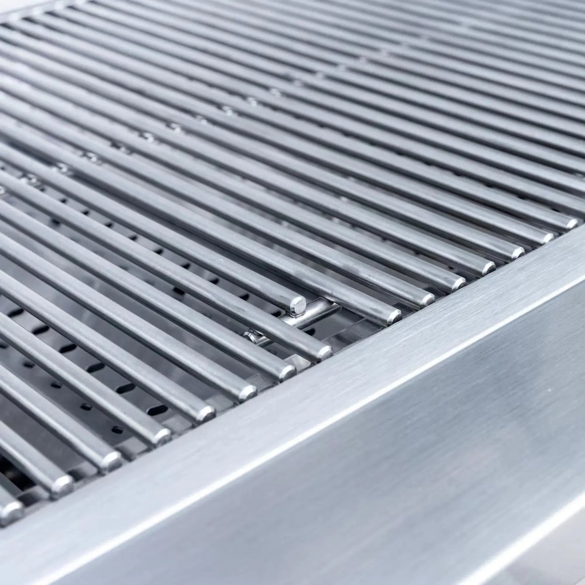 Summerset Sizzler 40" 5-Burner Freestanding Gas Grill w/ Cart — 60,000 BTU | SZR40 Summerset