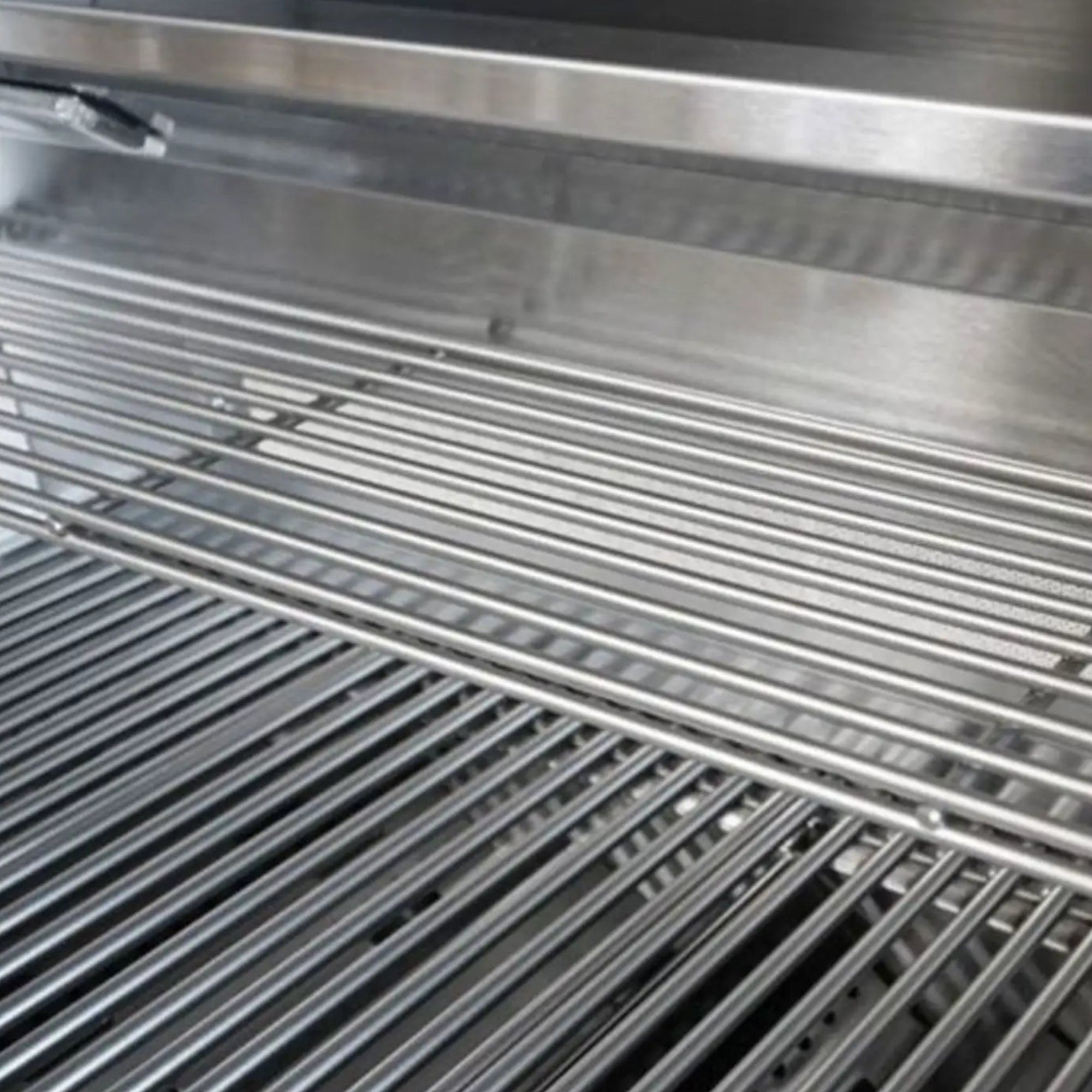 Broilmaster B-Series 40-Inch Fully Loaded 5-Burner Built-In Gas Grill Head broilmaster