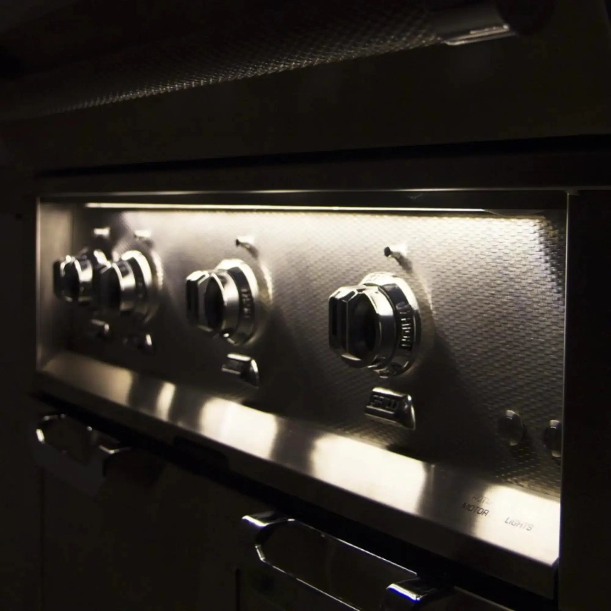 Hestan 30-Inch Built-In Gas Grill with Trellis Burners & Rotisserie – GABR30 Hestan
