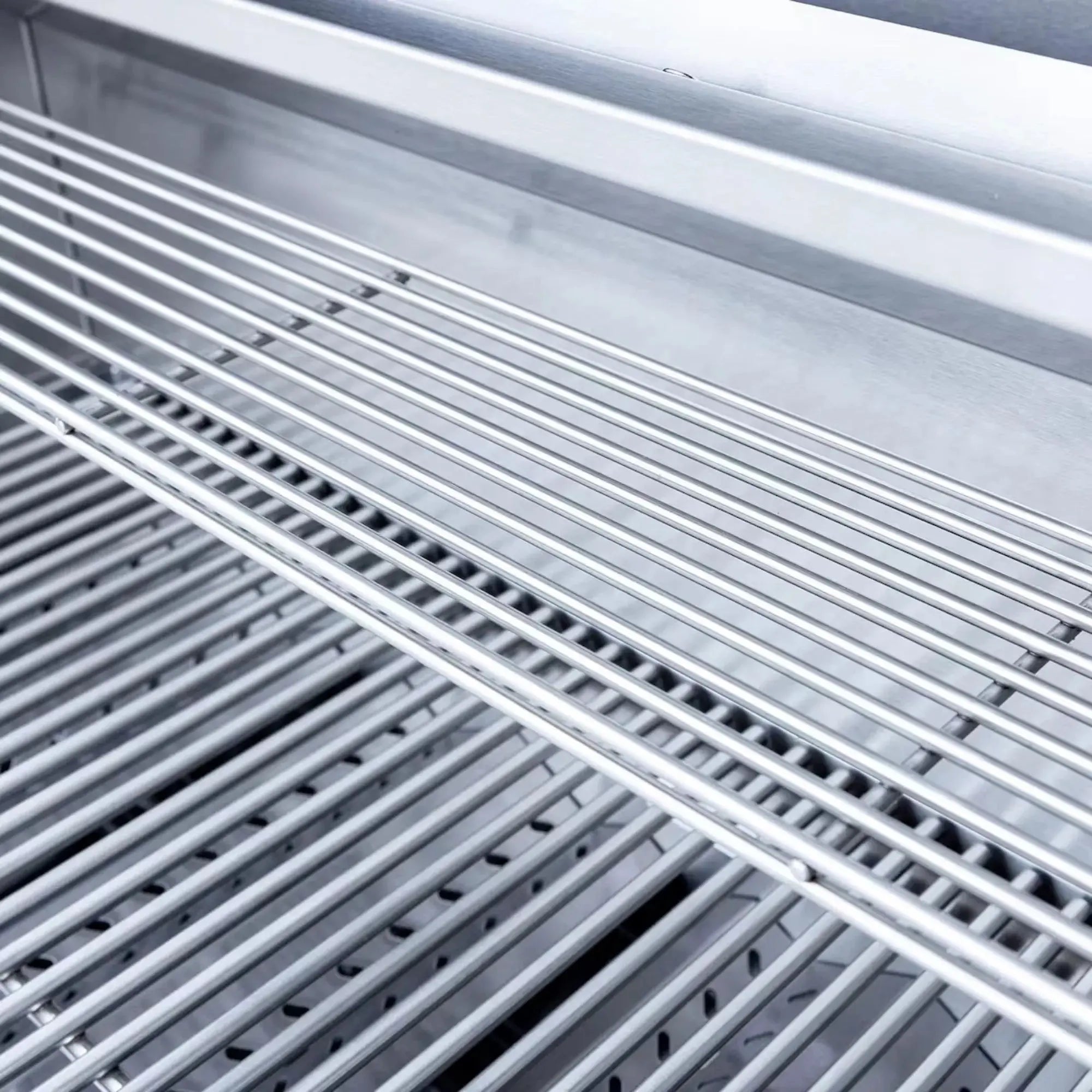 Summerset Sizzler 40" 5-Burner Freestanding Gas Grill w/ Cart — 60,000 BTU | SZR40 Summerset