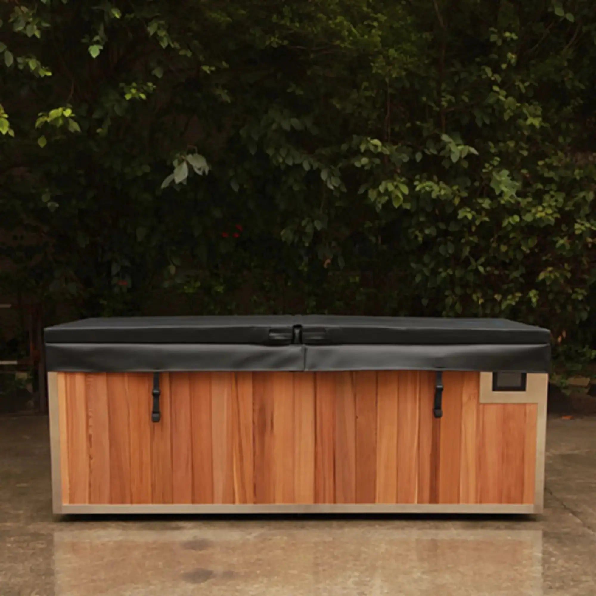 Finnmark SoulCold 1-Person Cold/Hot Plunge, 180 gal Finnmark