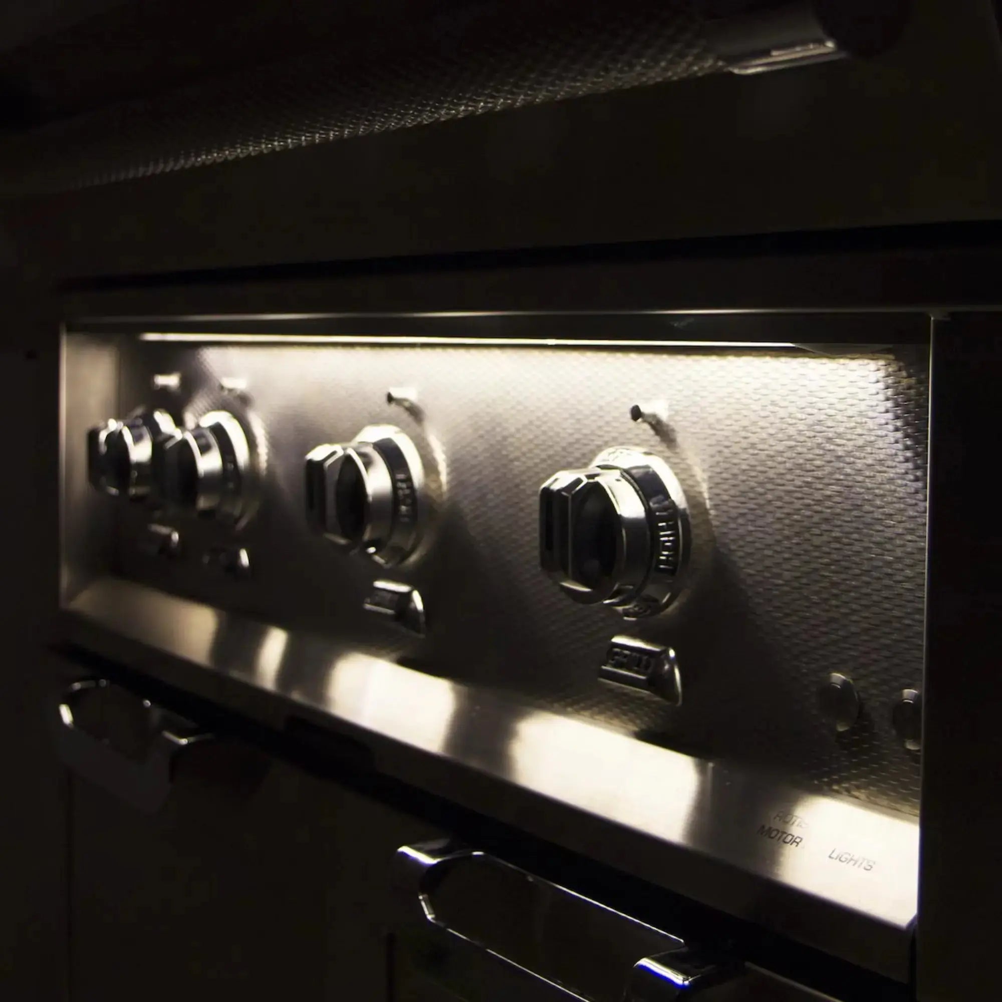 Hestan 36-Inch Built-In Gas Grill with Trellis Burners & Rotisserie – GABR36 Hestan