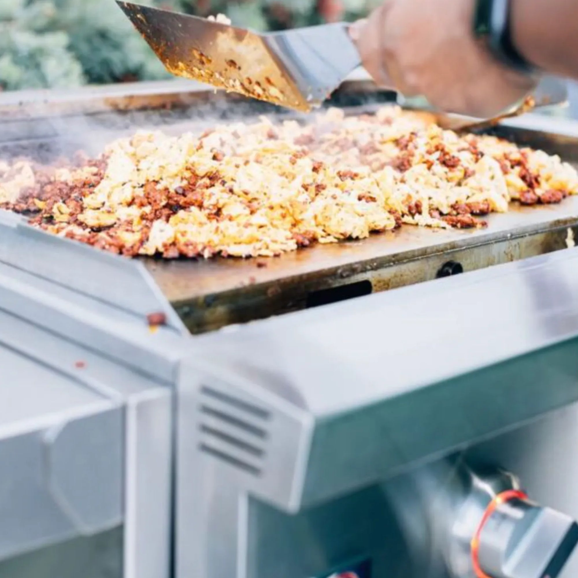 Summerset Griddle Pro 30" 2-Burner Built-In Gas Griddle — 36,000 BTU Flat-Top | GRIDPRO
