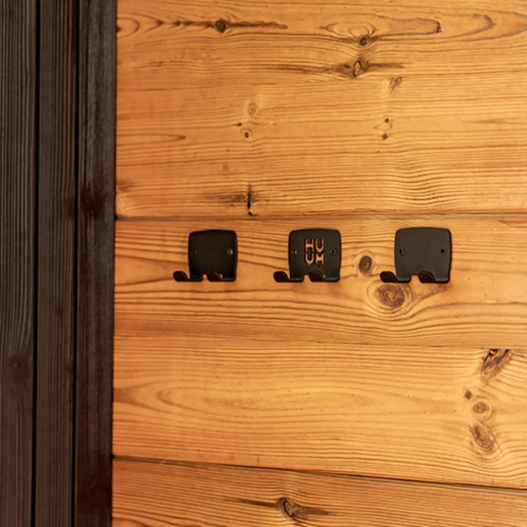 HUUM Sauna Design Towel Hook Set, Black (HM005012) HUUM